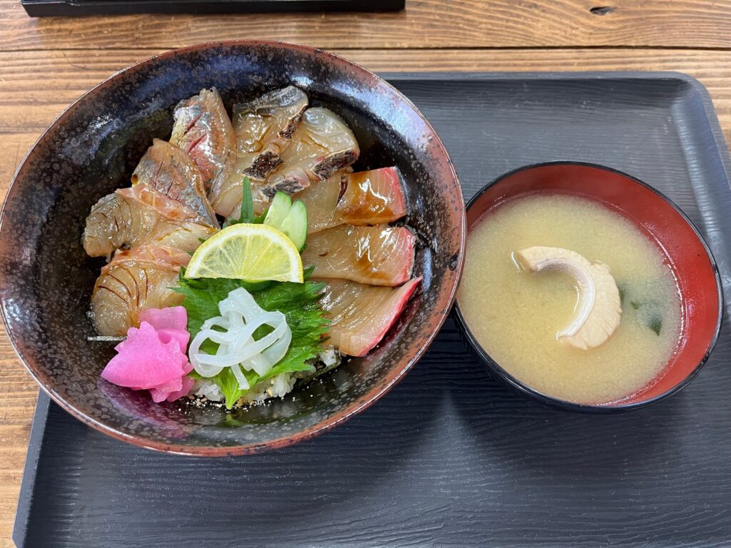 平戸漁協旬鮮館海鮮丼