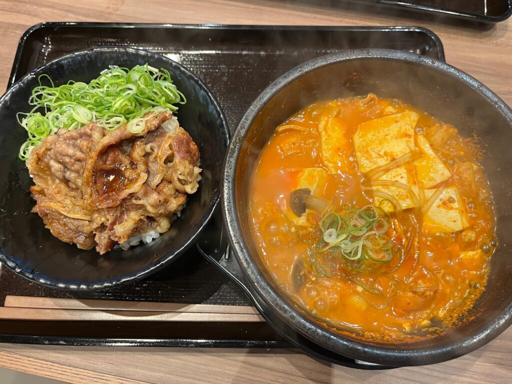 韓丼佐賀店スン豆腐とカルビ丼