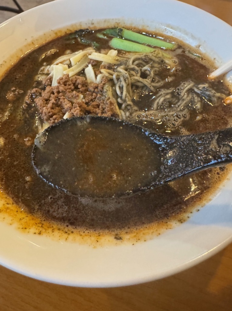 秀嶋商店の黒胡麻担々麺スープ