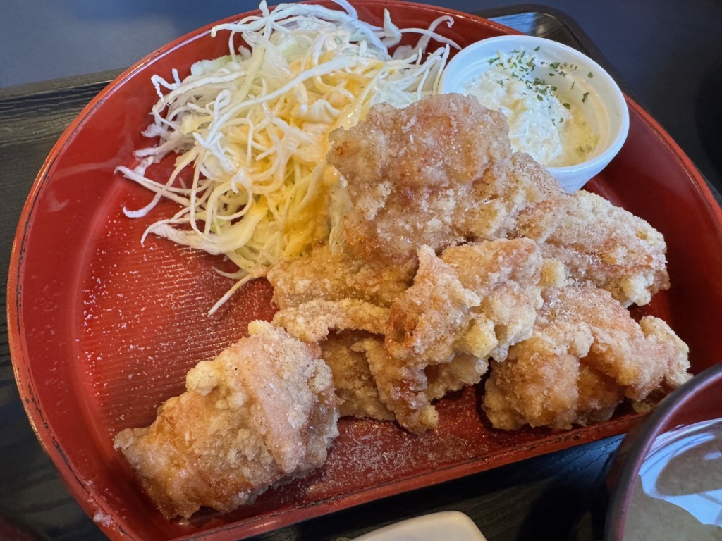 うまかもん市場博多武吉野ヶ里店の唐揚げ定食