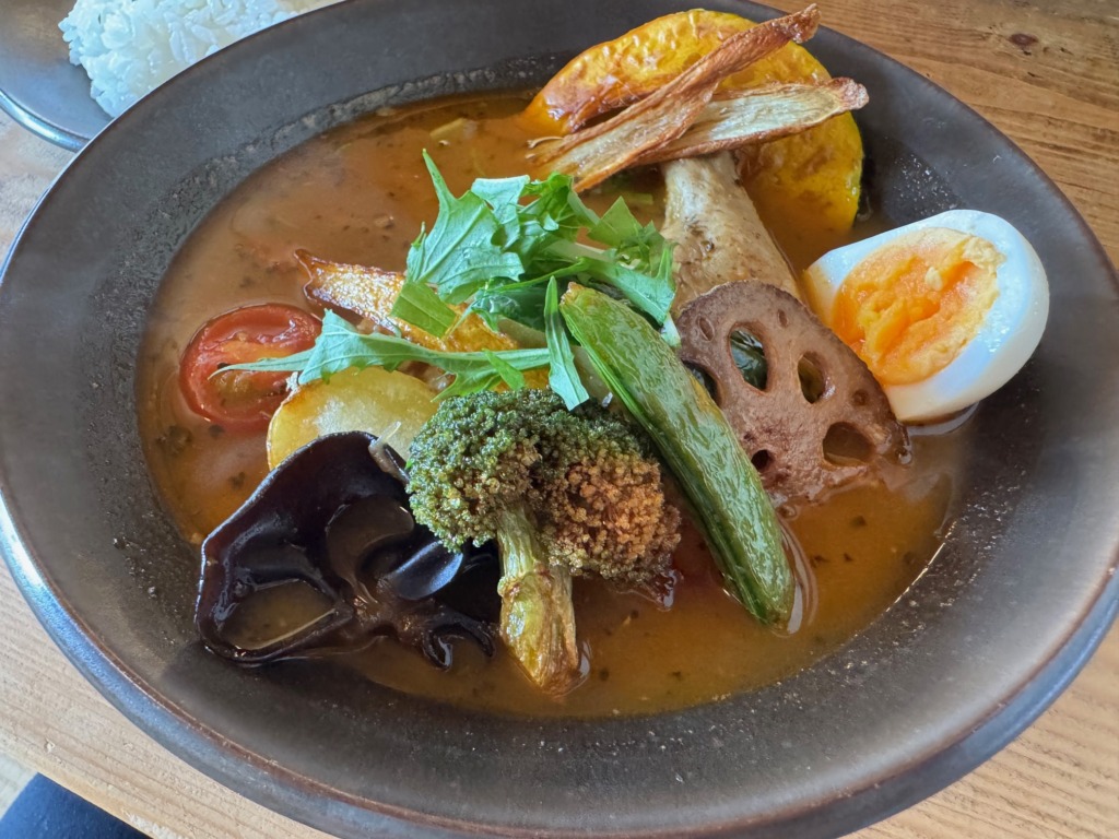 佐賀 路地裏の佐藤家 スープカレー チキン野菜