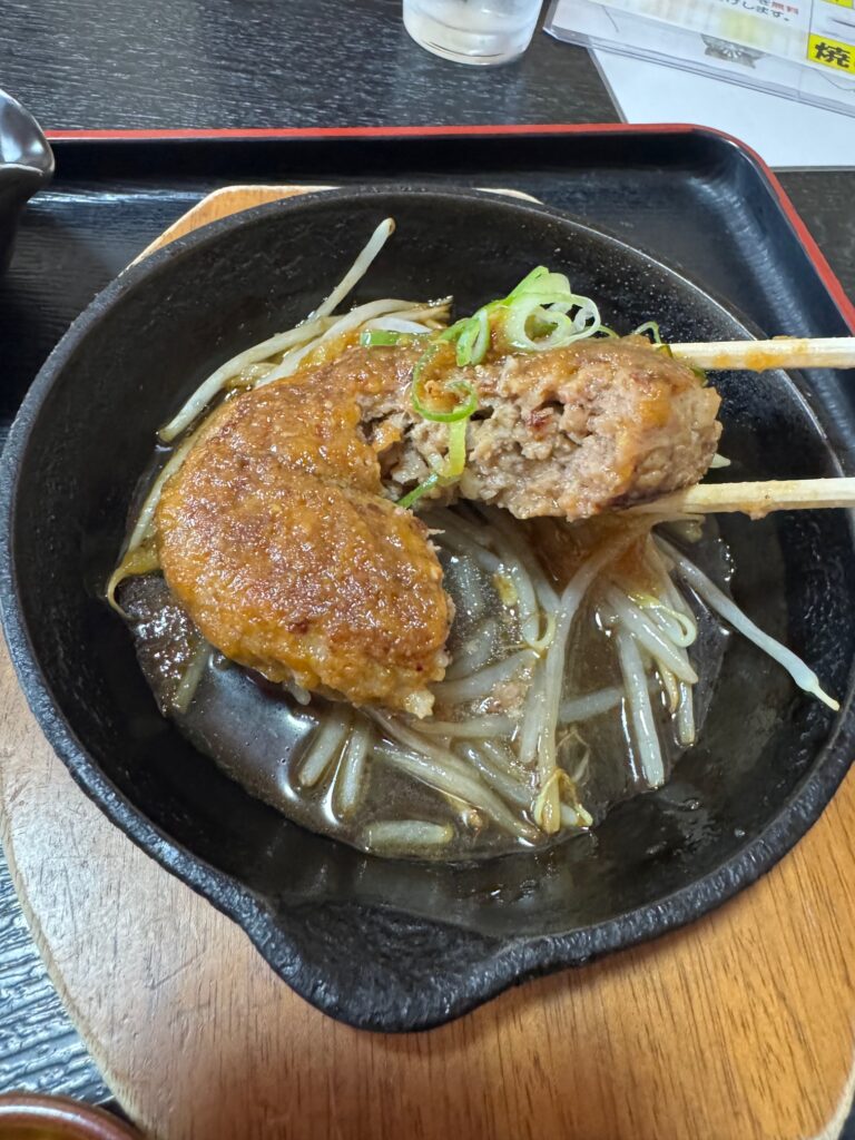 焼きたてハンバーグ(ジャポネソース)|焼とり花串