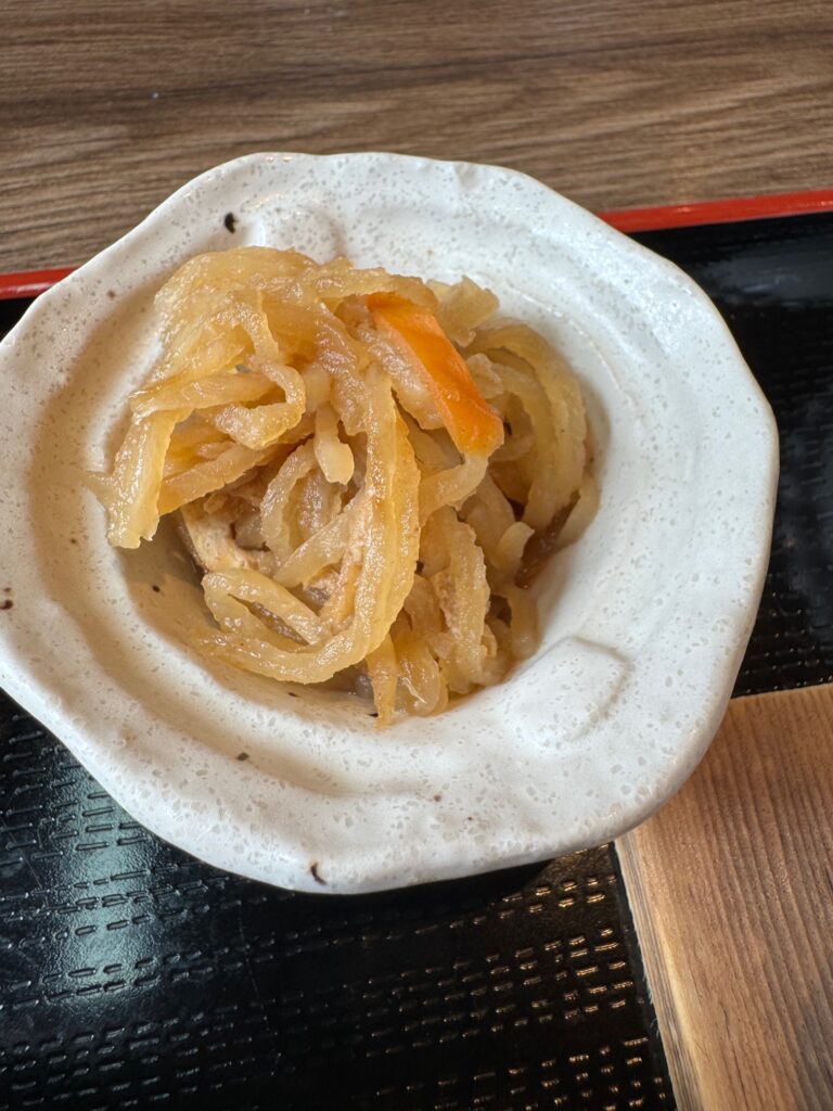 はた寿司の大根の煮物