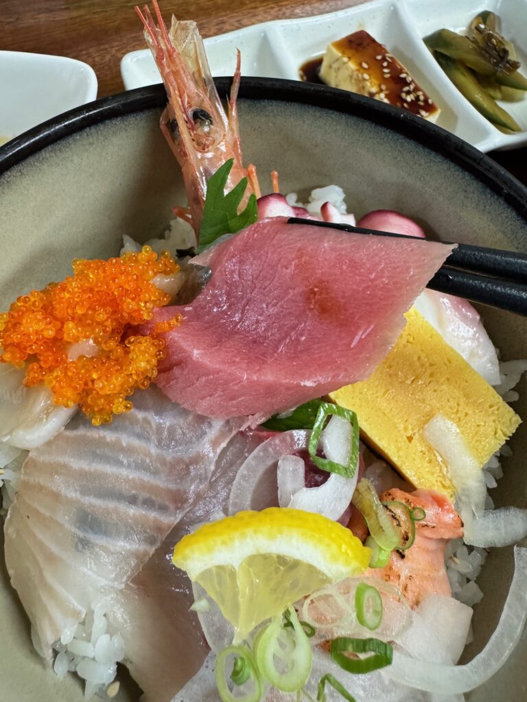 佐賀市 花咲耶のコスパ最高海鮮丼
