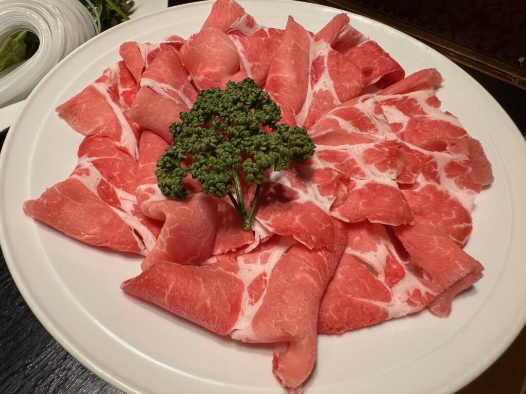 佐賀県の大和町にあるなべ家和元の黒豚しゃぶしゃぶ