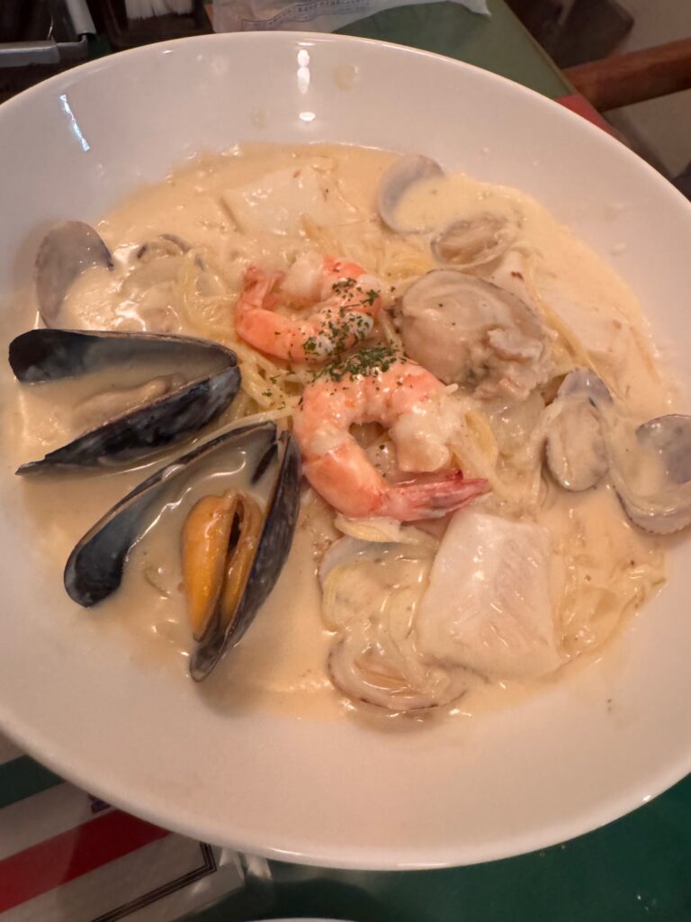 ペスカトーラの海鮮クリームパスタ