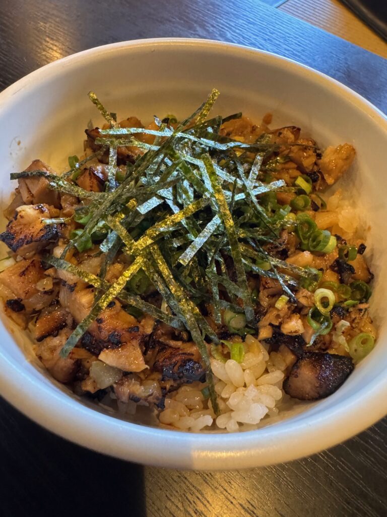 ひろちゃんラーメンのチャーシュー丼