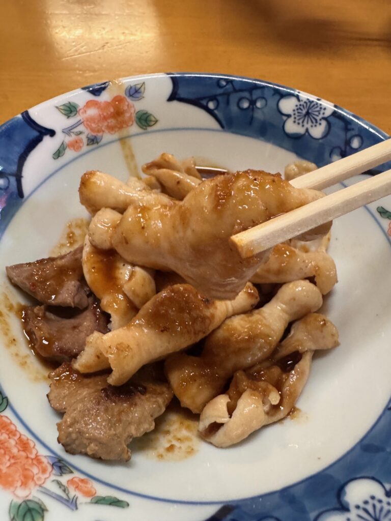 大臣閣のタレ焼きホルモン一人前