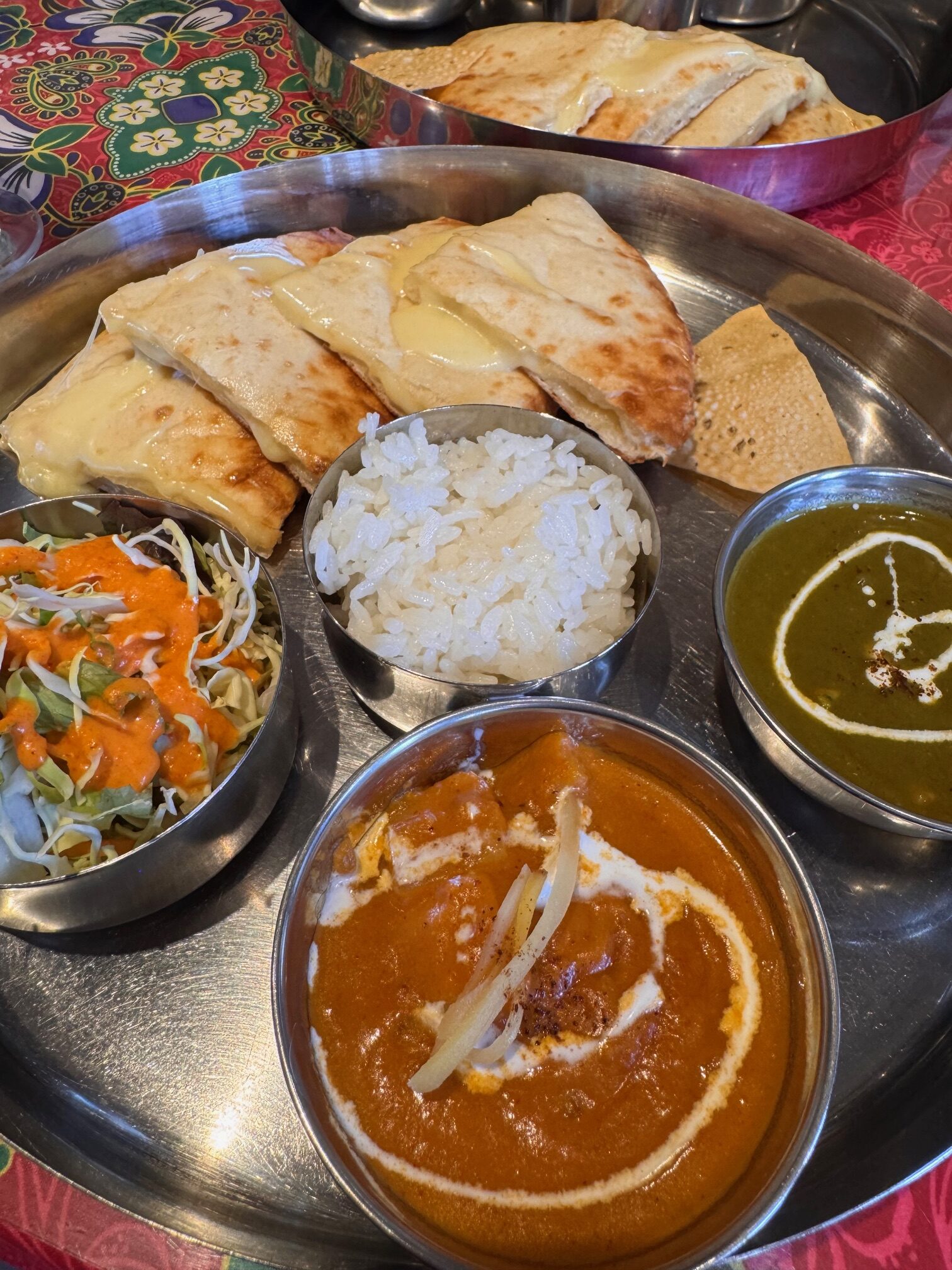 佐賀県小城市にあるナンカレーのお店ogiミラン