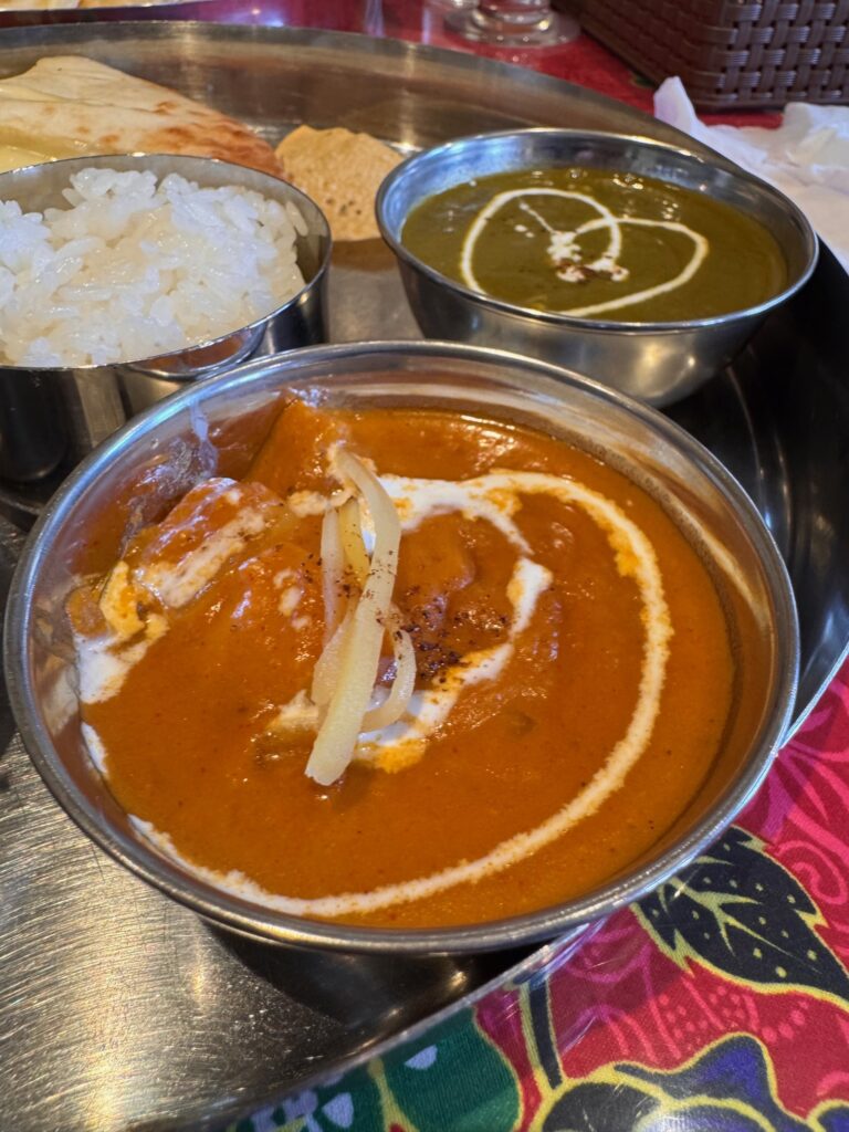ogiミランのチキンカレー スパイス香る濃厚カレー