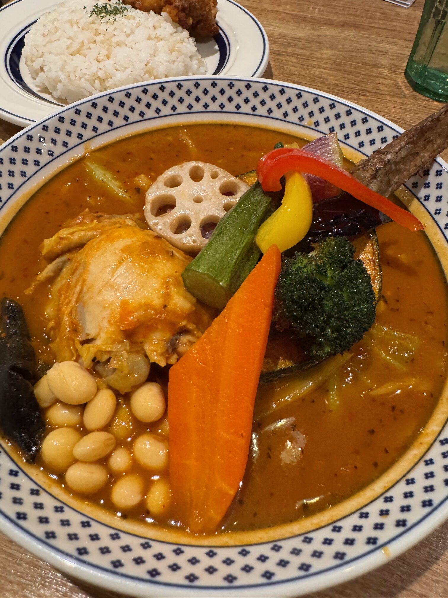 吉祥寺にある Rojiura Curry SAMURAI. 吉祥寺店のスープカレー