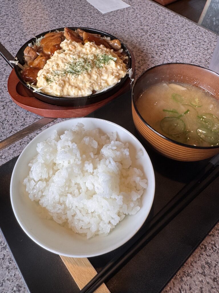 豚屋えつぼのチキン南蛮定食