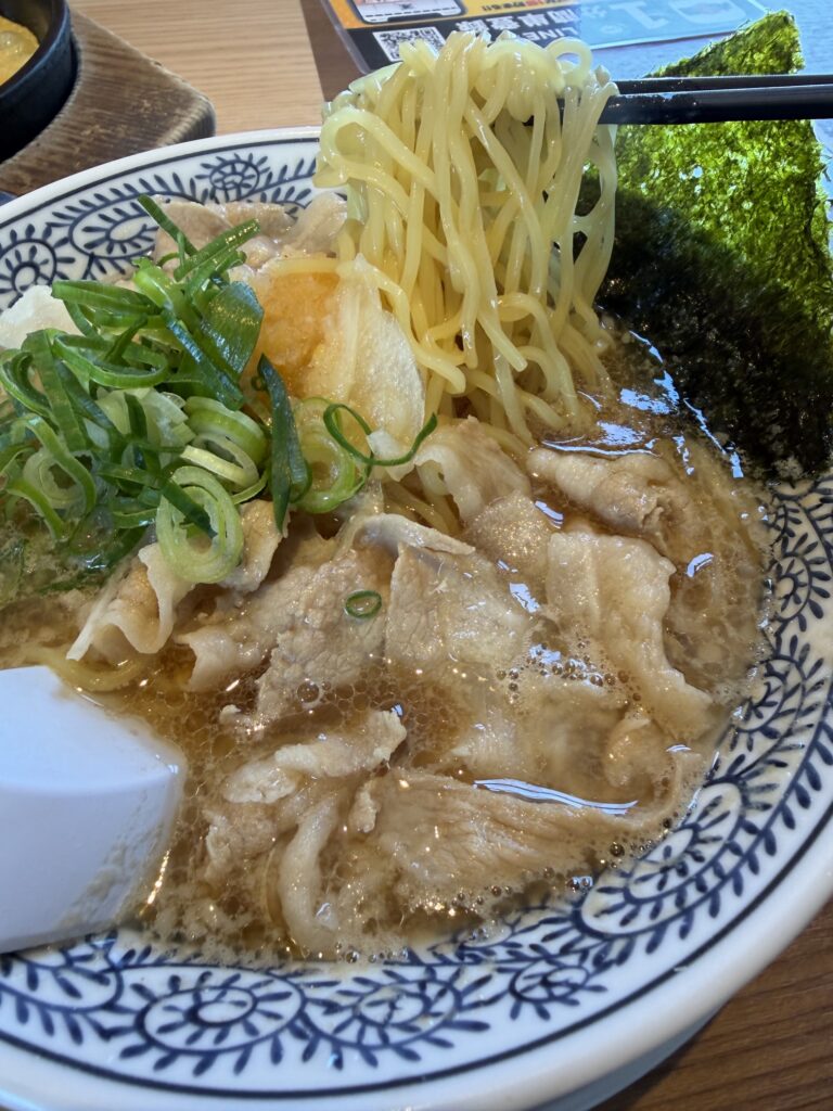 丸源ラーメン鳥栖店の肉そばの麺