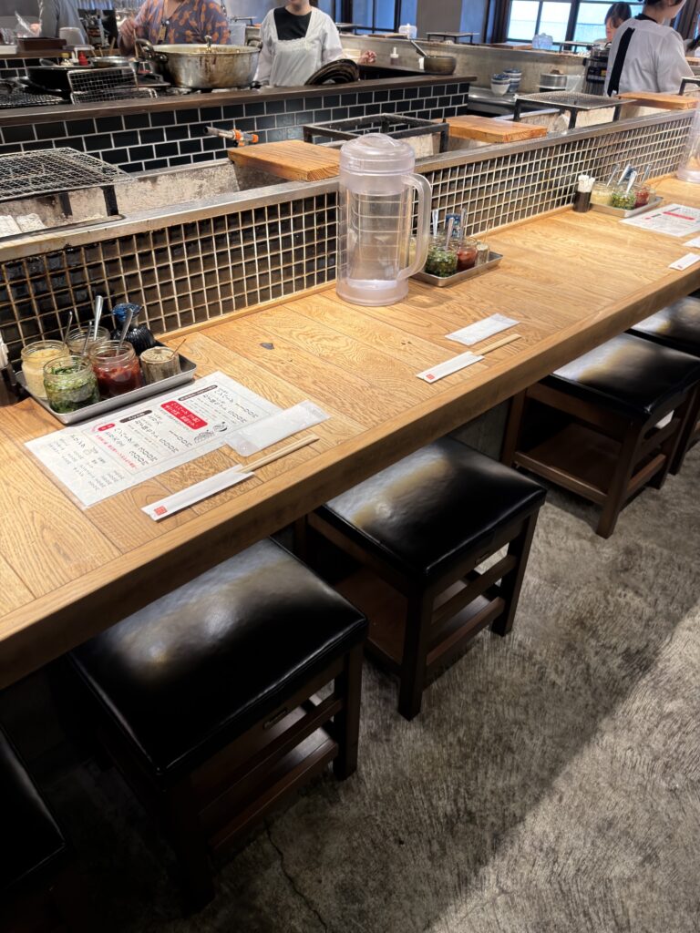 都ハンバーグの店内