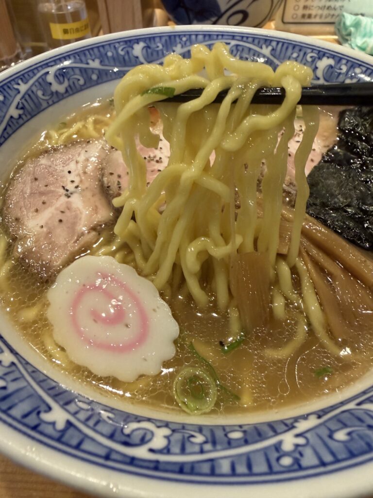 御徒町の中華そば青葉の麺