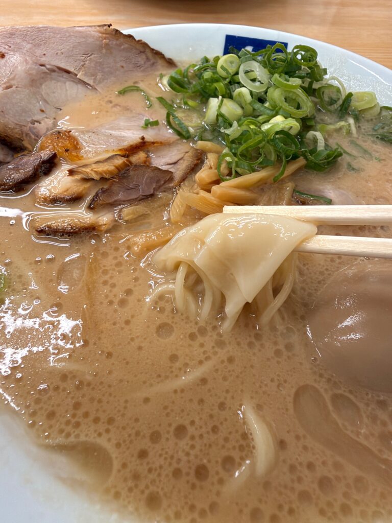 魁龍のワンタン